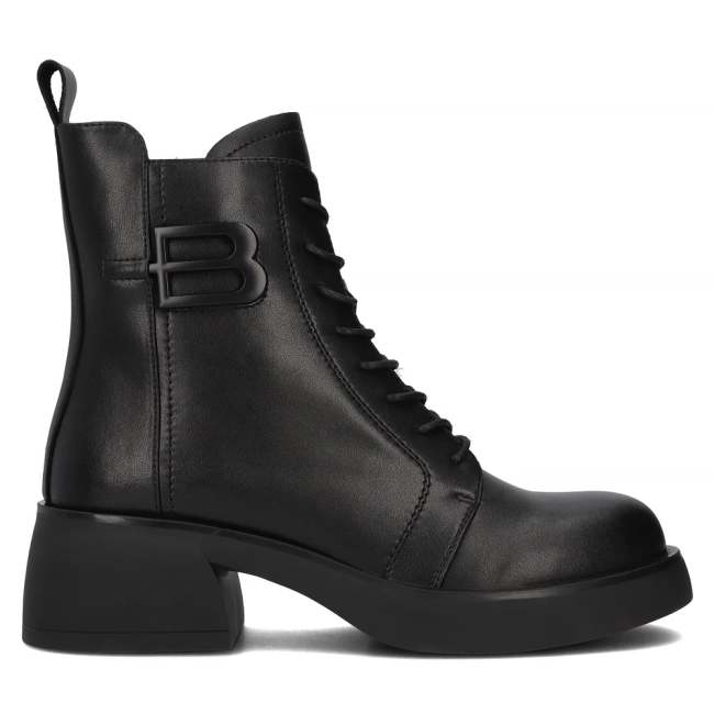 Černé kožené kotníkové boty Filippo DBT6550/24 BK