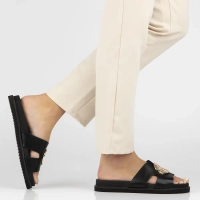 Černé kožené pantofle Filippo DK7050/26 BK