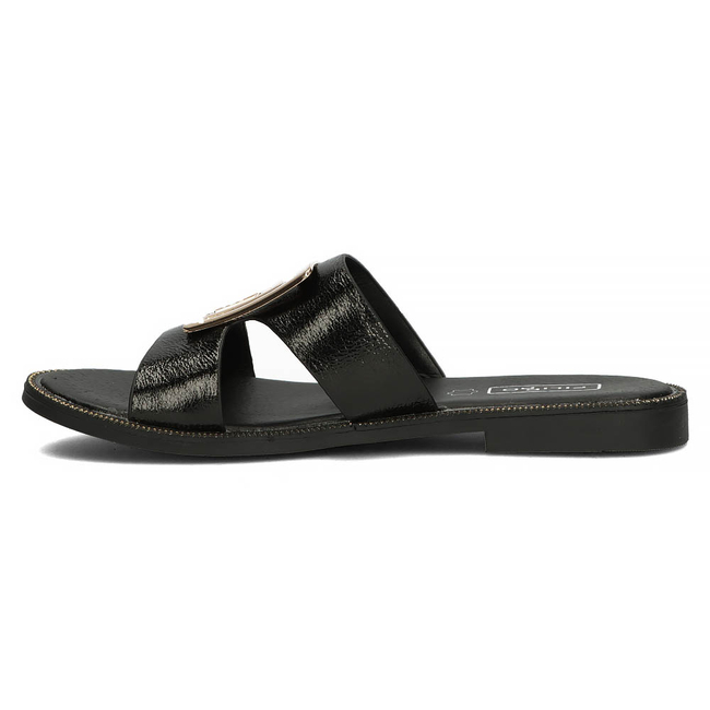 Černé pantofle Filippo DK3703/22 BK