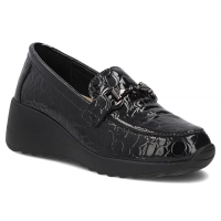 Černé kožené polobotky na klínku Filippo DP8101/26 BK