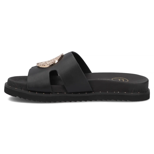 Černé kožené pantofle Filippo DK7050/26 BK