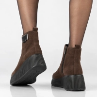 Hnědé kožené kotníkové boty na platformě Filippo DBT6392/26 D BR