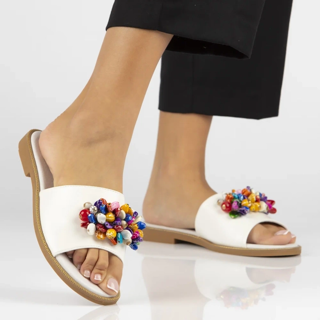 Bílé pantofle Filippo DK6233/24 WH