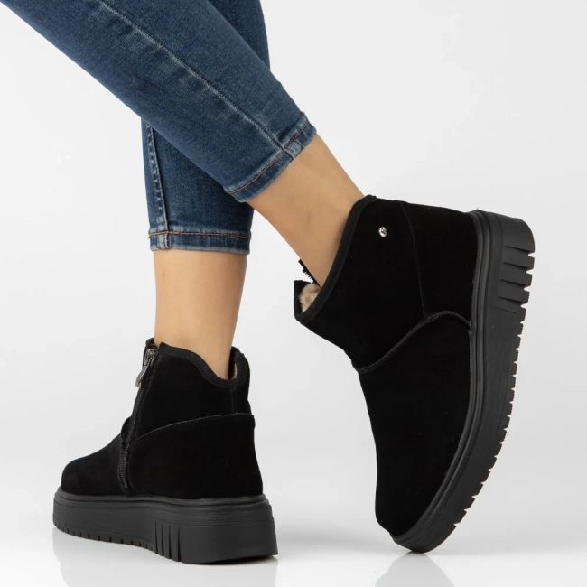 Černé kožené kotníkové boty na platformě Filippo DBT8342/26 BK