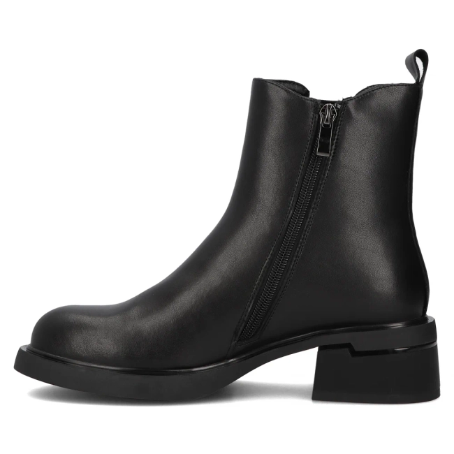 Černé kožené kotníkové boty Filippo DBT6554/24 BK